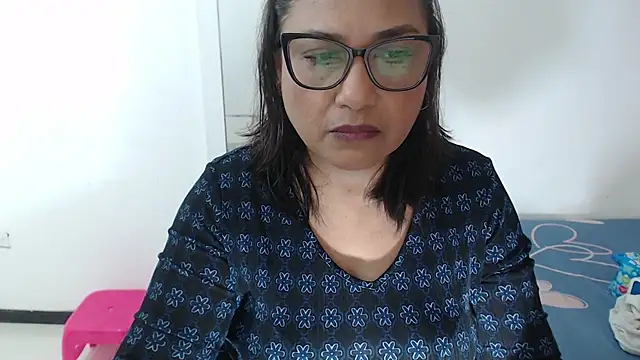Snapshot of Katha_Marck chatting on April 2026 12:42:02 PM Katha Marck online show from April 2026 12:42:02 PM