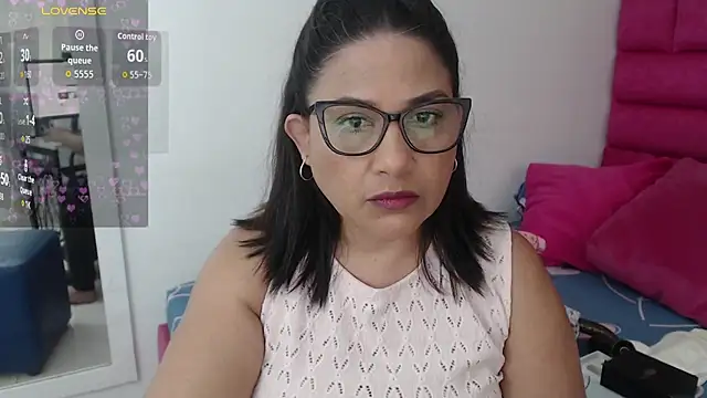 Snapshot of Katha_Marck chatting on May 2026 12:35:02 PM Katha Marck online show from May 2026 12:35:02 PM