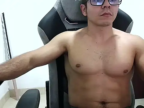 MILCARITAS3 online show from March 2026 08:42:01 AM