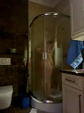 Amazoniiaa online show from September 2025 09:36:02 AM