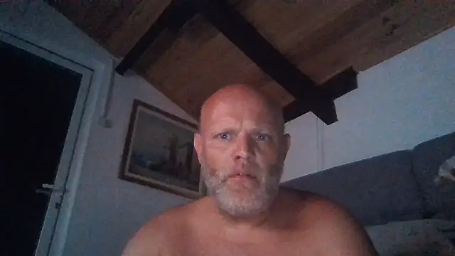 Snapshot of davigochi77bcn chatting on July 2026 11:04:02 PM davigochi77bcn online show from July 2026 11:04:02 PM