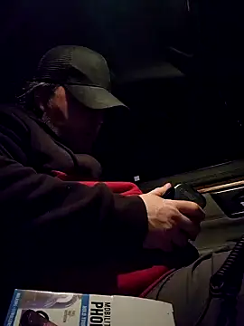 Hotredheadandtoungelasher online show from January 2025 03:26:01 AM