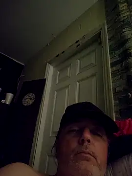 Hotredheadandtoungelasher online show from April 2026 06:14:02 PM