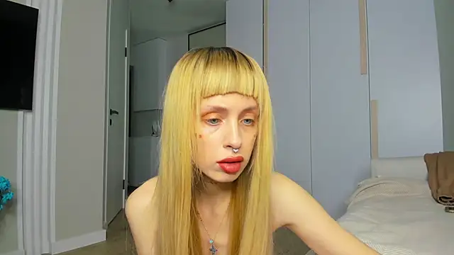 FlowerOfSin2001 online show from May 2026 03:30:01 PM