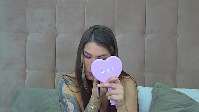 Snapshot of RachelSimpson chatting on March 2026 07:15:01 AM RachelSimpson online show from March 2026 07:15:01 AM