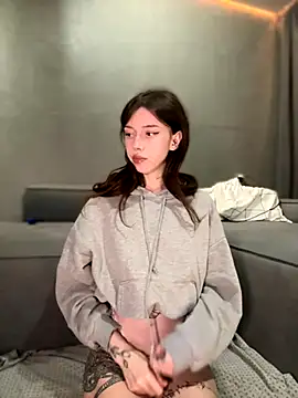 Bastet online show from October 2025 06:04:01 PM