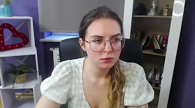 Snapshot of Zoey_Erotic chatting on January 2025 08:54:01 AM Zoey Erotic online show from January 2025 08:54:01 AM