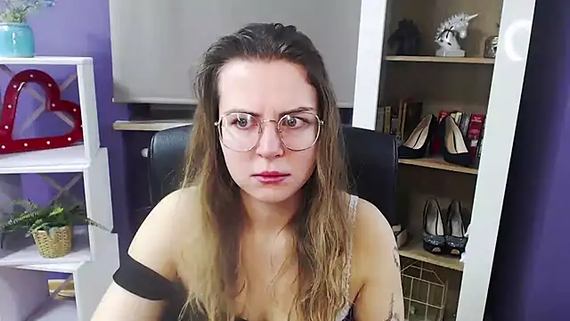 Snapshot of Zoey_Erotic chatting on February 2025 05:16:01 AM Zoey Erotic online show from February 2025 05:16:01 AM