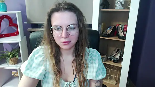 Snapshot of Zoey_Erotic chatting on February 2025 05:41:01 AM Zoey Erotic online show from February 2025 05:41:01 AM