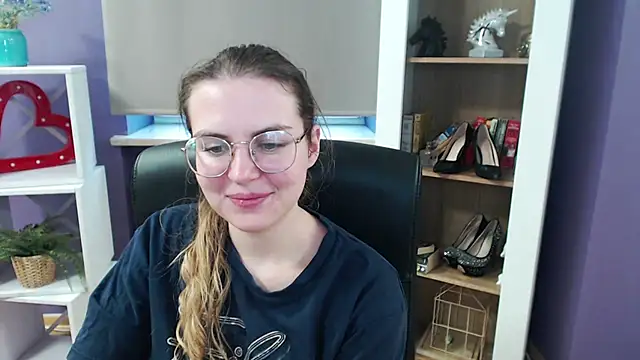 Snapshot of Zoey_Erotic chatting on February 2025 11:41:02 AM Zoey Erotic online show from February 2025 11:41:02 AM