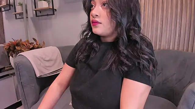 Sariitaa  online show from November 2025 03:33:01 PM