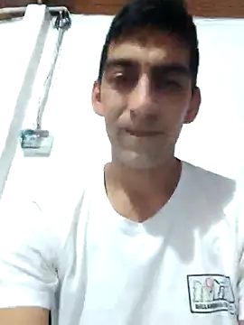 Snapshot of Elverguditojaja chatting on April 2026 09:23:01 AM Elverguditojaja online show from April 2026 09:23:01 AM