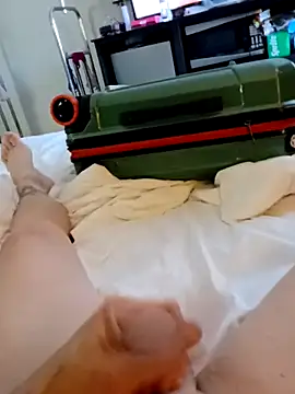 Snapshot of DanielTiger15 chatting on October 2025 07:58:02 PM DanielTiger15 online show from October 2025 07:58:02 PM