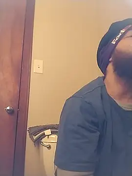 Snapshot of 29liquid1989 chatting on January 2025 04:00:01 PM 29liquid1989 online show from January 2025 04:00:01 PM