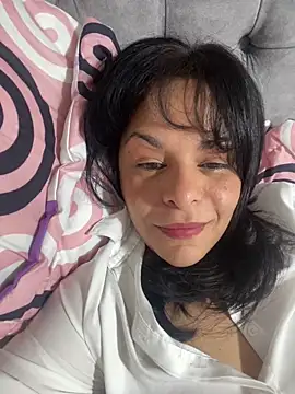 Kataliina online show from April 2026 06:32:02 PM