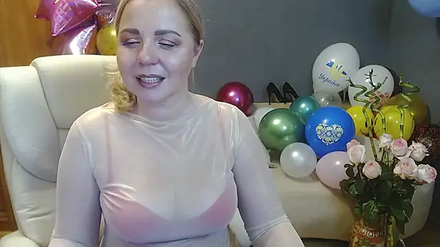 Cute sun online show from December 2024 12:12:02 AM