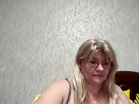 Diana 49 online show from February 2025 05:37:01 PM