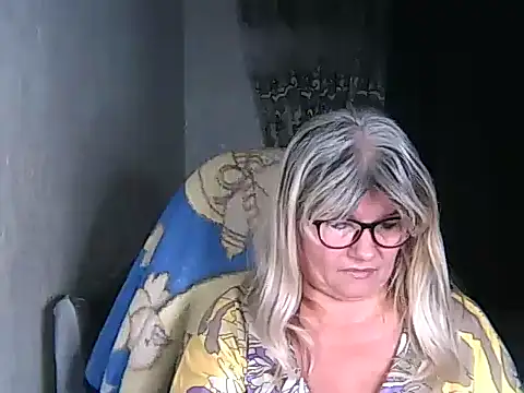 Diana 49 online show from November 2025 08:00:01 PM