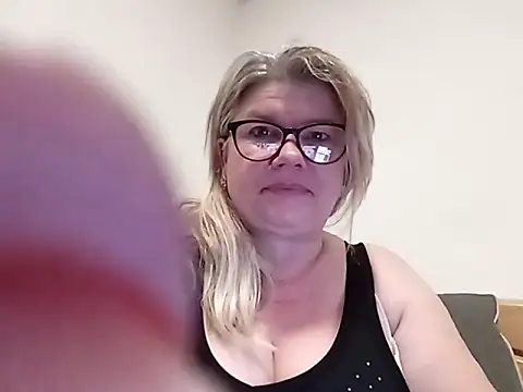 Diana 49 online show from April 2026 08:19:01 AM