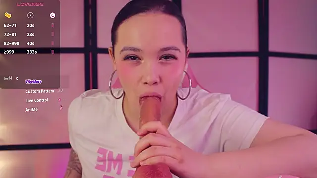 Chery Lady22 online show from April 2026 08:17:01 AM