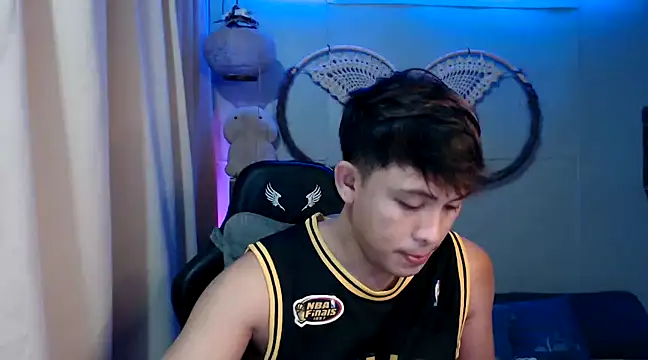 Snapshot of princeJayX chatting on December 2024 01:22:02 PM princeJayX online show from December 2024 01:22:02 PM