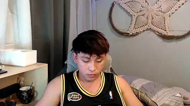 Snapshot of princeJayX chatting on January 2025 03:57:01 PM princeJayX online show from January 2025 03:57:01 PM