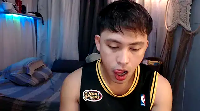 Snapshot of princeJayX chatting on January 2025 11:52:01 AM princeJayX online show from January 2025 11:52:01 AM