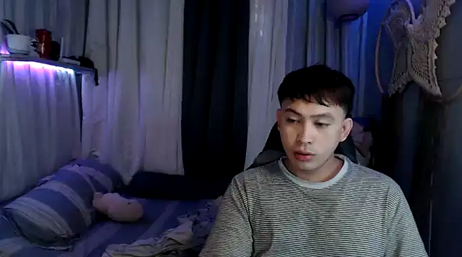 Snapshot of princeJayX chatting on January 2025 02:41:01 AM princeJayX online show from January 2025 02:41:01 AM