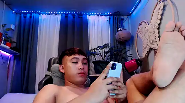 Snapshot of princeJayX chatting on February 2025 01:22:02 PM princeJayX online show from February 2025 01:22:02 PM