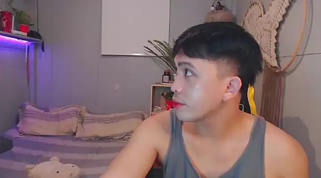 Snapshot of princeJayX chatting on February 2025 03:10:02 PM princeJayX online show from February 2025 03:10:02 PM