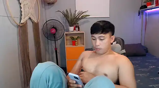 Snapshot of princeJayX chatting on February 2025 09:32:01 AM princeJayX online show from February 2025 09:32:01 AM