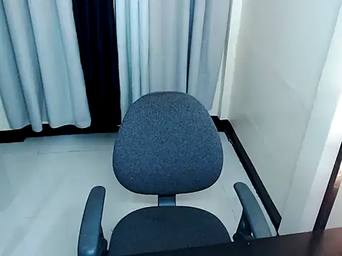 Snapshot of princeJayX chatting on September 2025 10:25:02 AM princeJayX online show from September 2025 10:25:02 AM