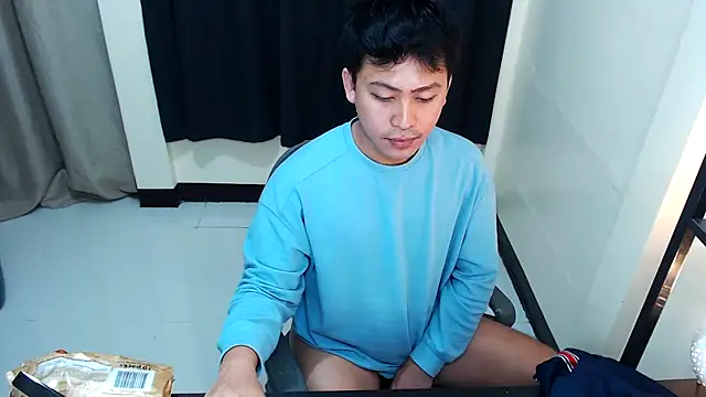 Snapshot of princeJayX chatting on October 2025 08:33:02 AM princeJayX online show from October 2025 08:33:02 AM