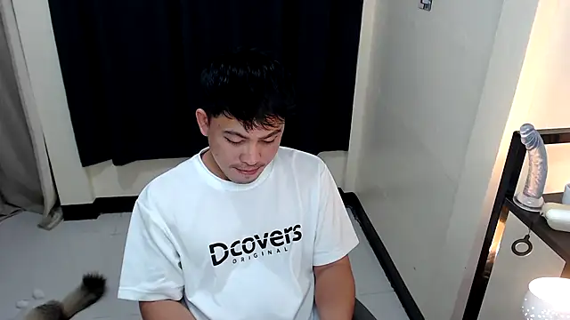 Snapshot of princeJayX chatting on October 2025 01:50:02 AM princeJayX online show from October 2025 01:50:02 AM