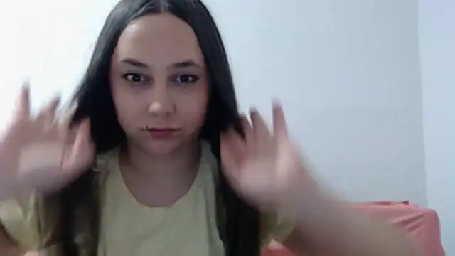 Sara94live online show from April 2026 06:05:02 AM