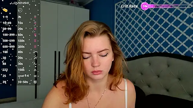 Busty Redhead online show from October 2025 07:07:02 AM