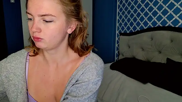 Snapshot of Busty_Redhead chatting on June 2026 03:09:02 AM Busty Redhead online show from June 2026 03:09:02 AM