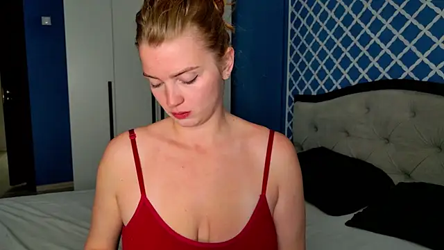 Snapshot of Busty_Redhead chatting on June 2026 06:50:01 AM Busty Redhead online show from June 2026 06:50:01 AM