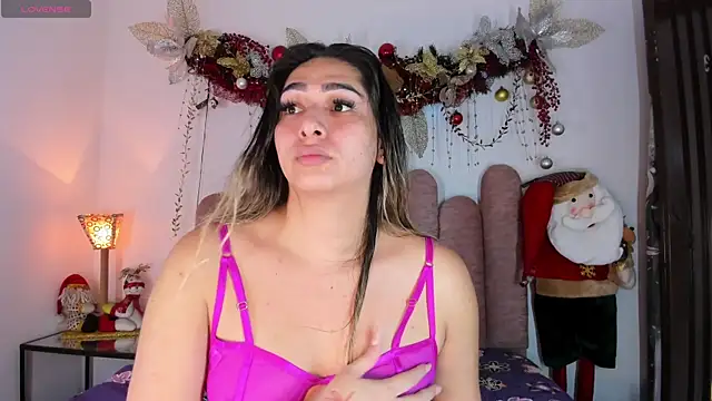 ISABELLASSMITH online show from December 2024 07:54:02 PM