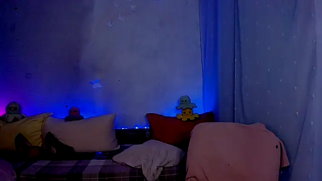 LickLizzy online show from February 2025 06:04:01 AM