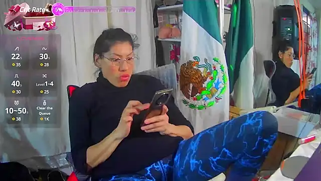 Snapshot of LaInsaciableIntensa chatting on February 2025 11:23:02 PM LaInsaciableIntensa online show from February 2025 11:23:02 PM
