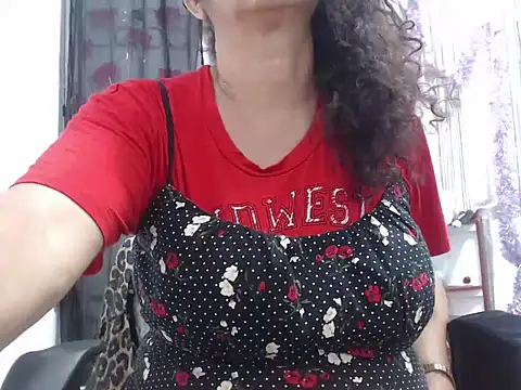 heyline milf online show from December 2024 11:29:02 PM