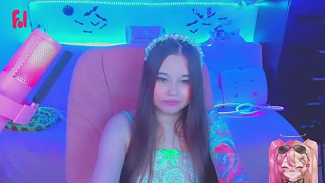 Lolisuccub online show from July 2026 05:04:01 PM