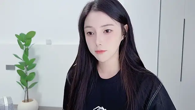 HaagenDazs  online show from October 2025 12:56:02 PM