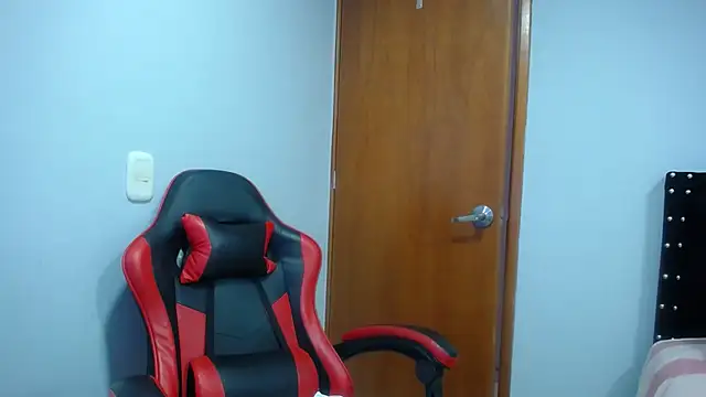 Ursulawhite69 online show from March 2026 06:26:01 PM