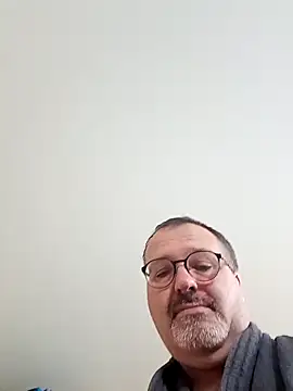 mike9473 online show from November 2025 08:47:01 AM