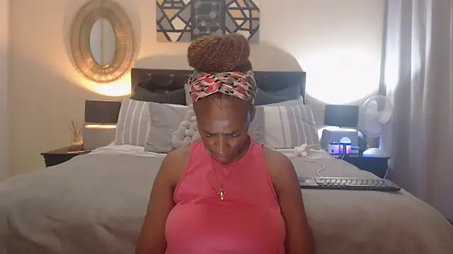 Creamyass22 online show from January 2025 05:32:01 PM