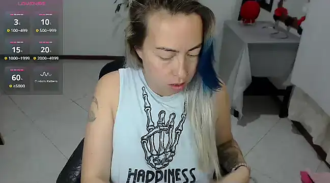 charlottezoe15 online show from March 2025 08:55:02 AM