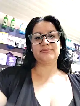 Snapshot of keilymadam chatting on June 2026 02:32:01 PM keilymadam online show from June 2026 02:32:01 PM