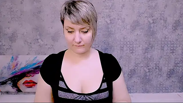 Djullia online show from January 2025 03:13:02 PM